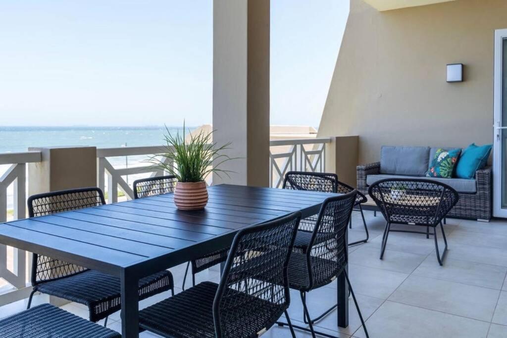 Waterfront Getaway, 2 Bedroom Seaside Bliss 乌姆德洛蒂 外观 照片
