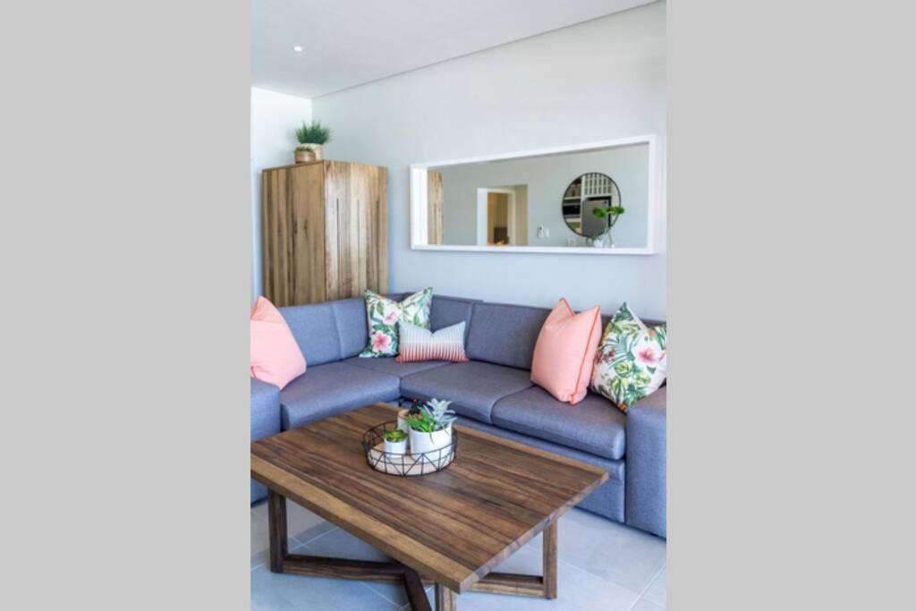 Waterfront Getaway, 2 Bedroom Seaside Bliss 乌姆德洛蒂 外观 照片